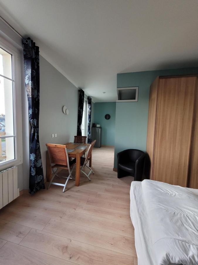 Appartement Meuble Renove Ideal Pour Curistes Ou Vacanciers Ла-Рош-Позе Экстерьер фото