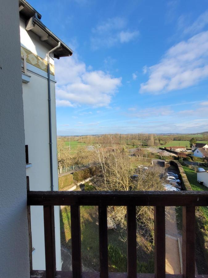Appartement Meuble Renove Ideal Pour Curistes Ou Vacanciers Ла-Рош-Позе Экстерьер фото